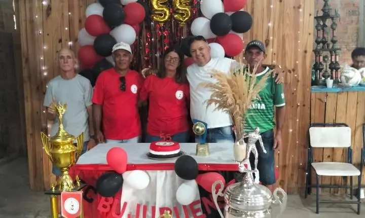E.C. BUJURUENSE COMPLETA 55 ANOS E REÚNE COMUNIDADE EM COMEMORAÇÃO